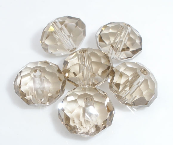 Brúsené korálky  - 10 x 7 mm - champagne - 5 ks