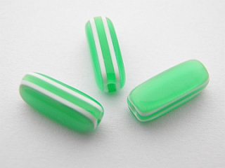 Živicové korálky 13x5 mm - zelená - 10 ks