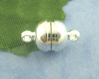 Magnetické zapínanie - 13x8mm - strieborná