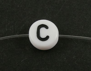 Korálka písmeno 7x4 mm - "C" - 1 ks