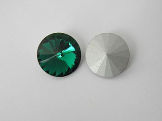 Sklenený kabošon - 8 mm - smaragdová - 1 kus