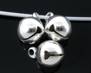 Prívesok - rolnička  - 8x11 mm - strieborná -10 ks